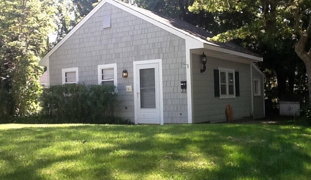 Studio Cottage 1,000' to the beach- South Yarmouth