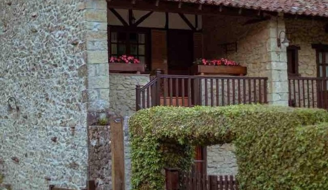 Studio-Cottage-Private Bathroom-Garden view-El Pajar
