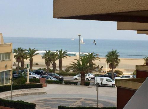 Studio Cozy en Bord de Plage avec Vue Mer et Wifi