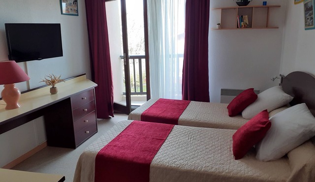 Studio cure Dax (with direct access to Thermes)