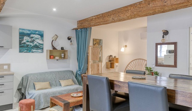 Studio d'Artiste in the heart of medieval streets