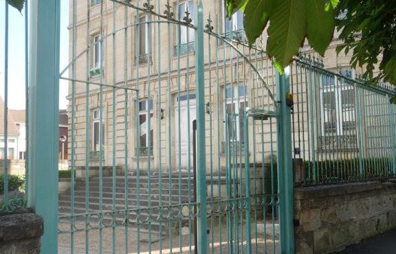 Studio dans charmante Bâtisse de Maître Compiégnoise