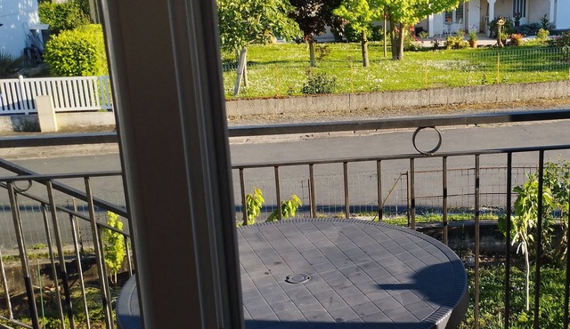 Studio Dans une Maisonà 1km5 du Centre. Au Calme . Animaux Acceptés