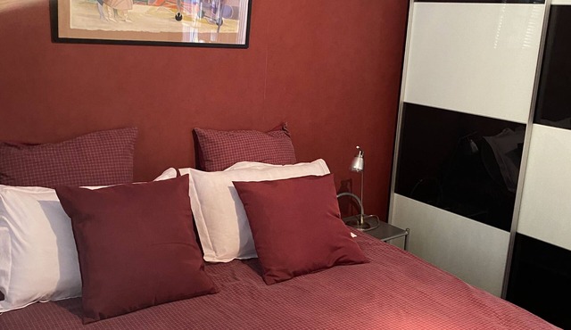 Studio Dans Maison de Ville Très Calme