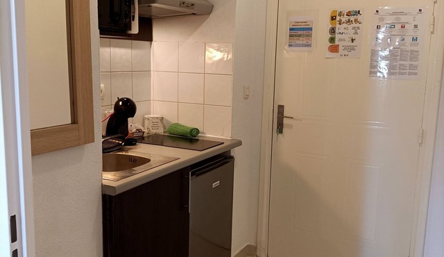 Studio Dans Résidence Avec Piscine C56