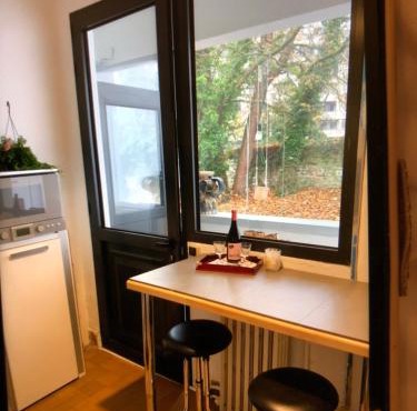 Studio dans un écrin de verdure