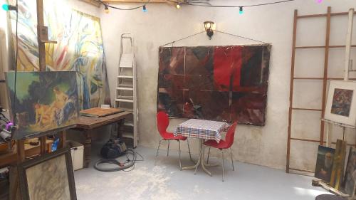 Studio dans un atelier d'artiste