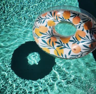 Studio de charme en Provence, piscine et jacuzzi partagés