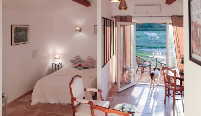 Studio de Monet à 150m de la Rivière, Dans un Grand Parc Arboré Sans Voisinage