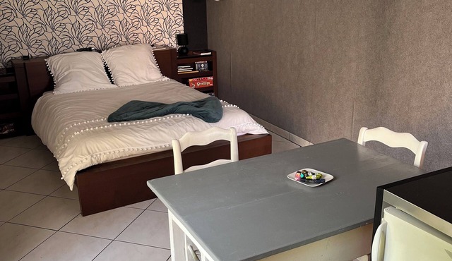 Studio de Vacances Indépendant , Calme Dans Petit Village