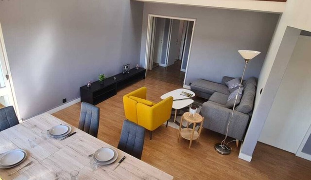 Studio Disponible/18m2/40 Mins de Paris