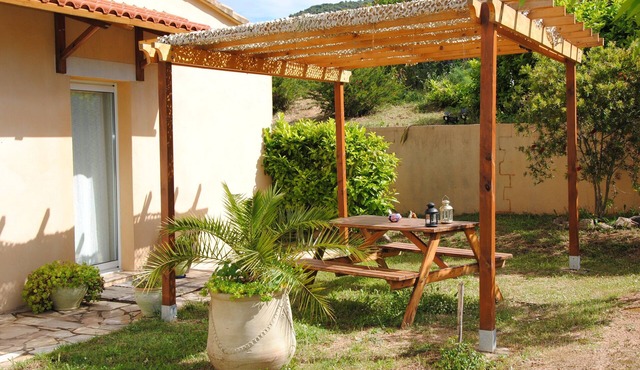 Studio ds Villa in La Campagne av Terrasse, quiet in ALATA