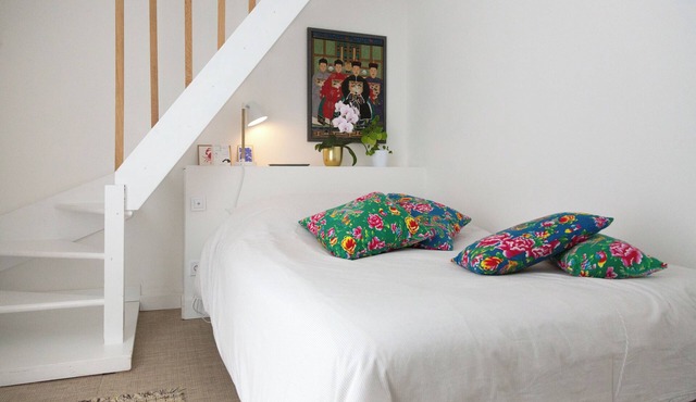 Studio 'Duplex in the Heart of Bénodet' with Sea View and Wi-Fi