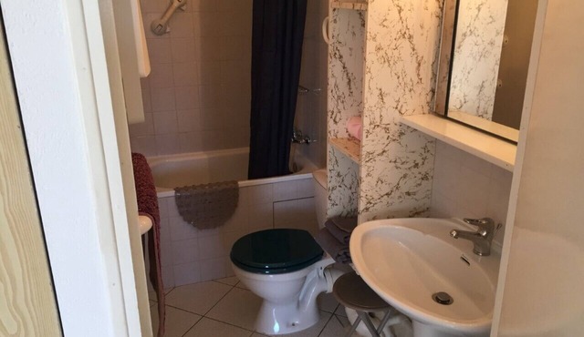 Studio-ensuite with shower-terrace-Type D
