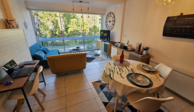 Studio Entierement Renove Avec Wifi ET LIT EN 160