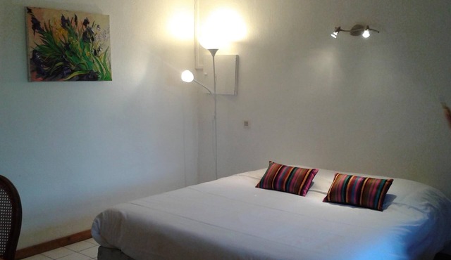 studio equipped for 2 people