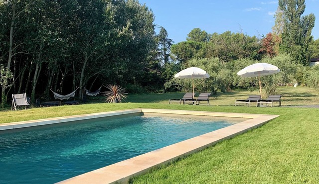 Studio equipped Verde "Au Bout Du Chemin", Domaine de Bournissac, Noves