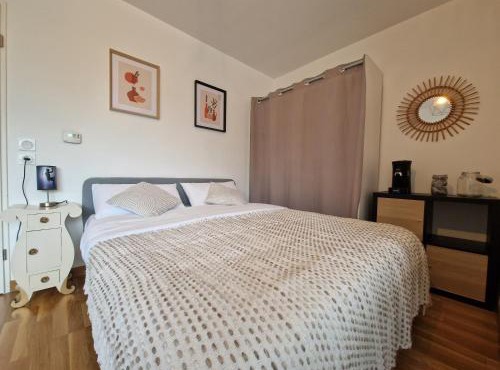 Studio Europarc Créteil - 2mn Métro 8 - Paris