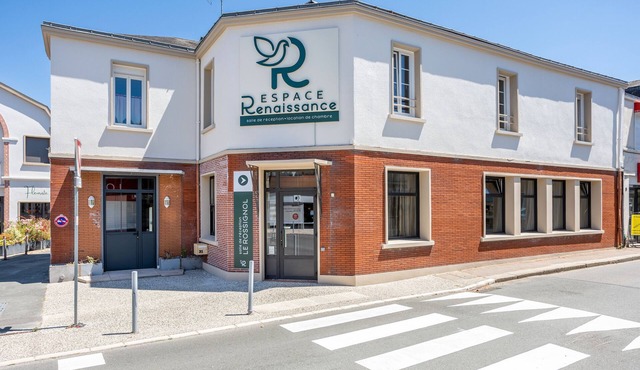 Studio 'Family Room for 3 People - No. 9' with Wi-Fi