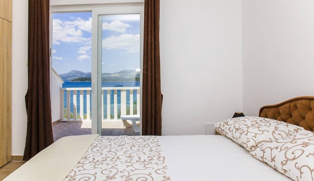 Studio flat near beach Žuronja, Pelješac (AS-14095-a)