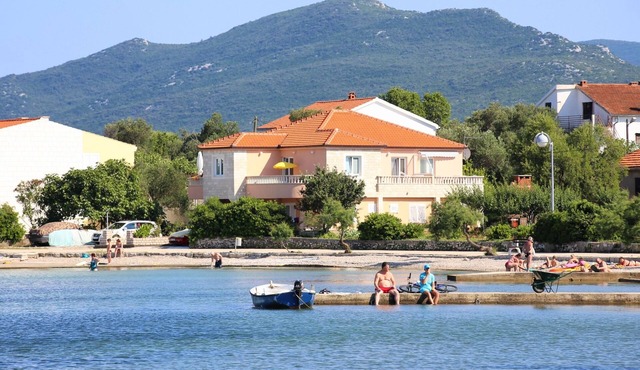 Studio flat near beach Sreser, Pelješac (AS-10138-a)