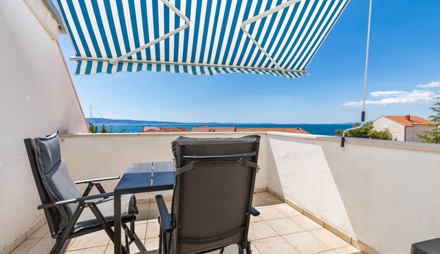 Studio flat near beach Sumpetar, Omiš (AS-2808-a)