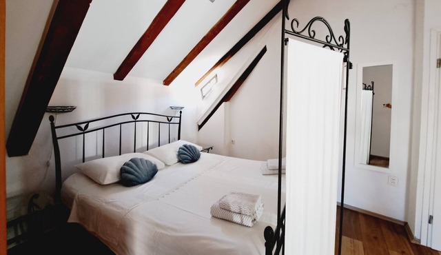Studio flat near beach Vis (AS-2452-a)
