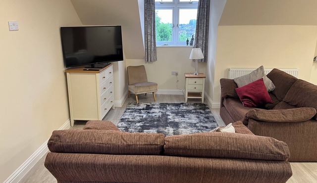Studio flat near university