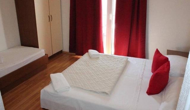 Studio flat with balcony and sea view Živogošće - Blato (Makarska) (AS-25312-a)