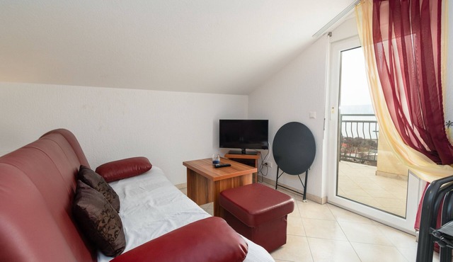 Studio flat with balcony and sea view Klenovica, Novi Vinodolski (AS-20556-a)
