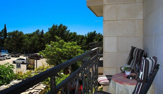 Studio flat with balcony and sea view Makarska (AS-15200-b)