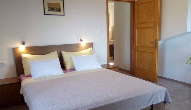 Studio flat with balcony and sea view Valun, Cres (AS-386-b)