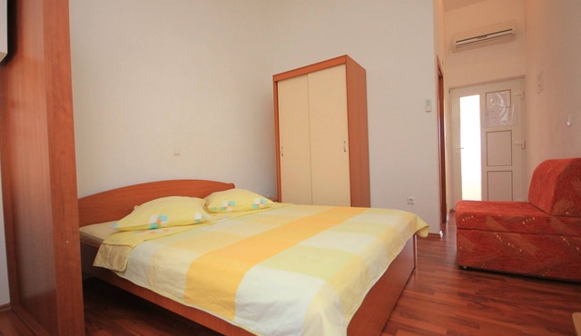 Studio flat with balcony Pašman (AS-8215-a)