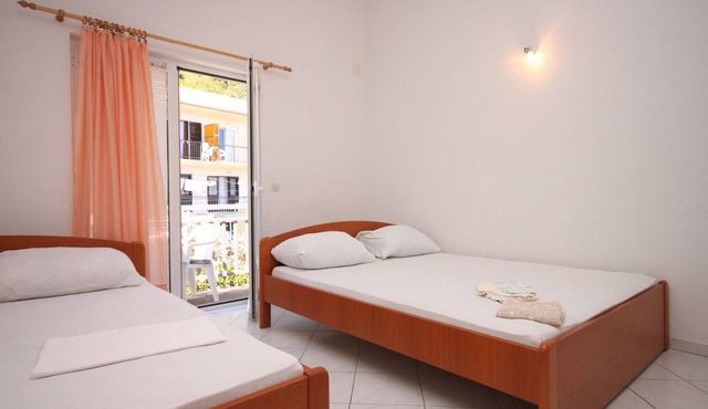 Studio flat with balcony Podaca, Makarska (AS-6745-c)