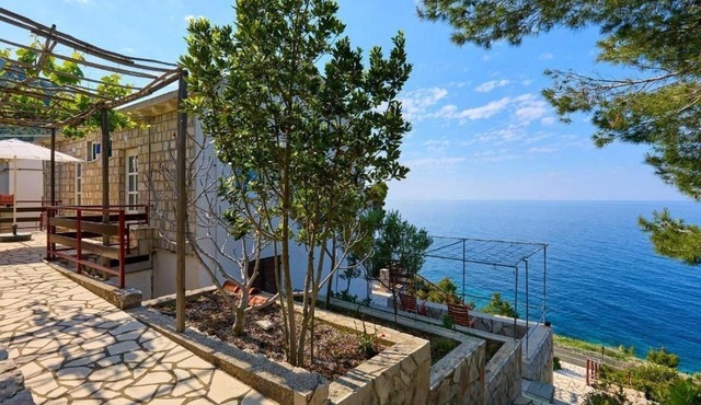 Studio flat with balcony and sea view Cove Sutmiholjska, Mljet (AS-22318-a)