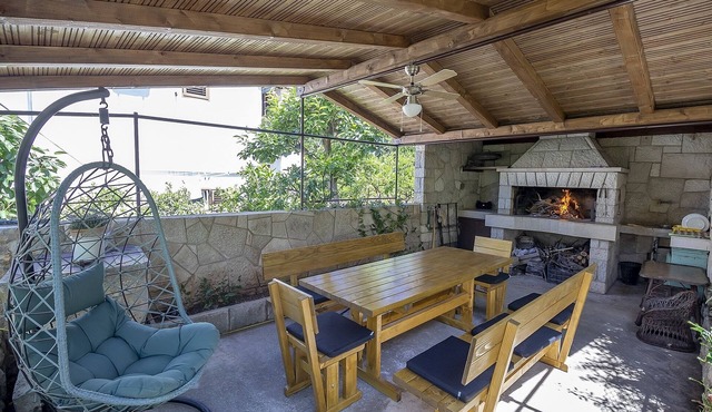 Studio flat with terrace Mali Lošinj, Lošinj (AS-20594-a)