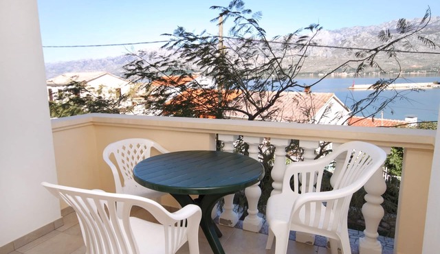 Studio flat with terrace and sea view Vinjerac, Zadar (AS-3248-d)