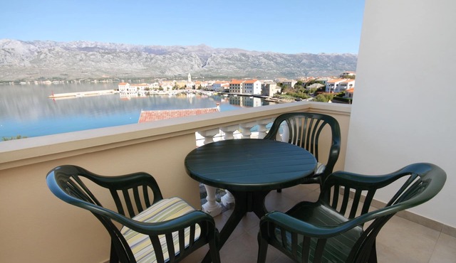 Studio flat with terrace and sea view Vinjerac, Zadar (AS-3248-k)