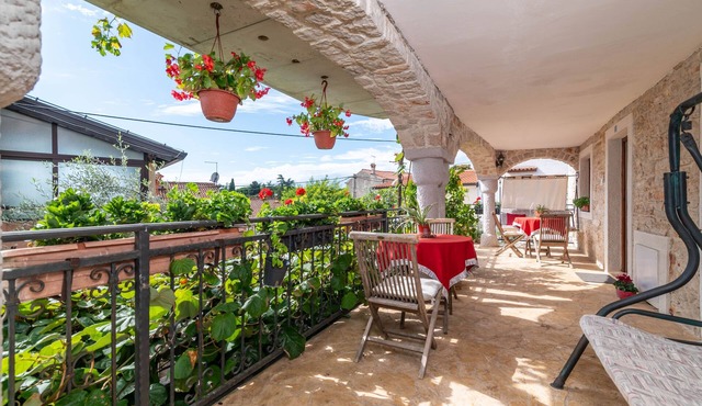 Studio flat with terrace Bašanija, Umag (AS-7148-b)