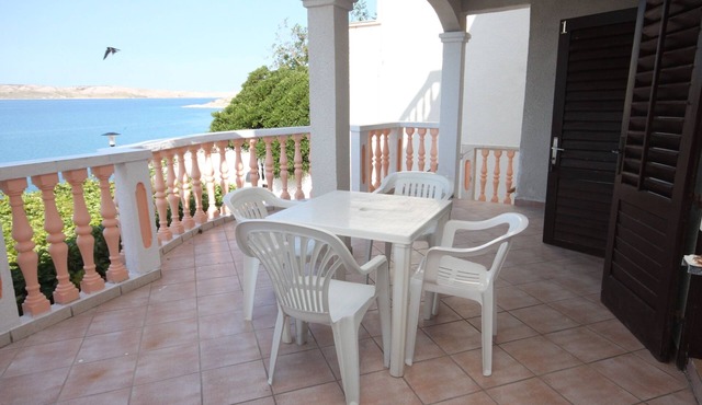 Studio flat with terrace and sea view Zubovići, Pag (AS-6394-a)