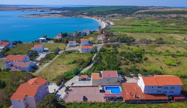 Studio flat with terrace and sea view Caska, Pag (AS-4109-b)