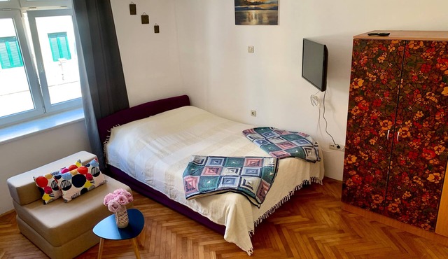Studio flat with terrace Opatija (AS-14937-b)