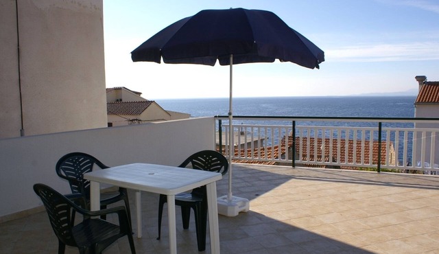 Studio flat with terrace and sea view Milna (Hvar) (AS-3074-a)