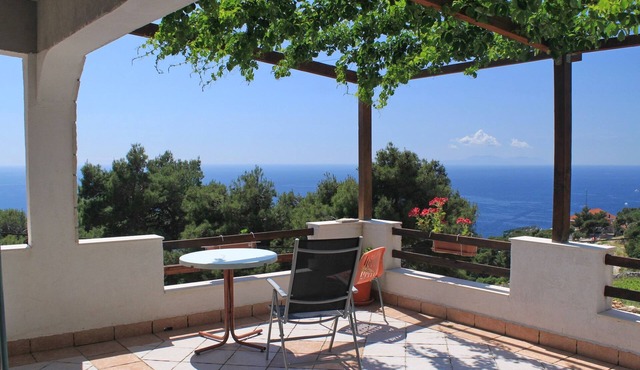 Studio flat with terrace and sea view Sveta Nedilja, Hvar (AS-8792-a)