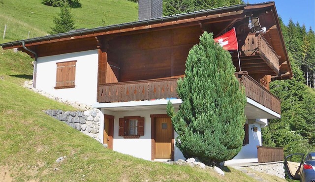 Studio for 2-4 people on a south-facing slope with a beautiful view