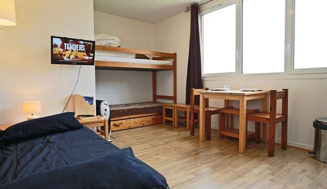 Studio for 2, Chartreuse view, peaceful