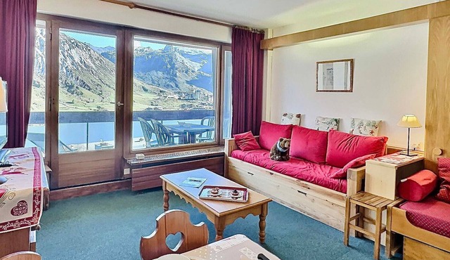 Studio for 4 in Tignes ski-in/ski-out near shops
