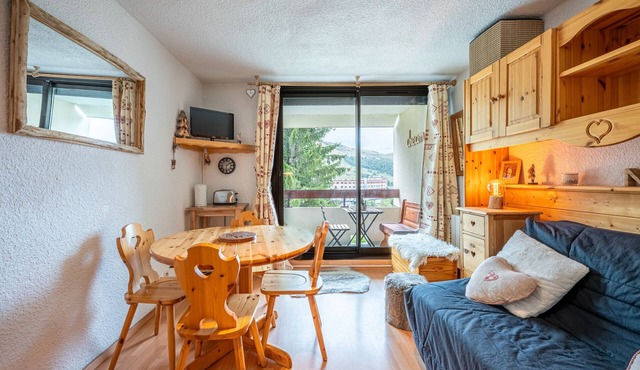 Studio for 4 people, Saint-François Longchamp 1650 – at the foot of the slopes, resort center.