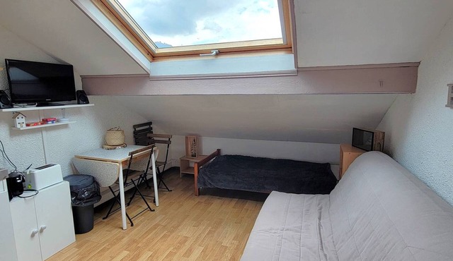 Studio 3 Pers at the Foot of the Slopes in St Léger les Mélèzes with Parking