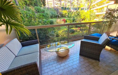 Studio grande terrasse à 5 min de la mer